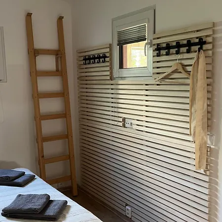 Tiny House Krumlov, Terrace, Parking Apartman